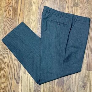 Hiltl Brown Textured Flat Front Dress Pants. 38